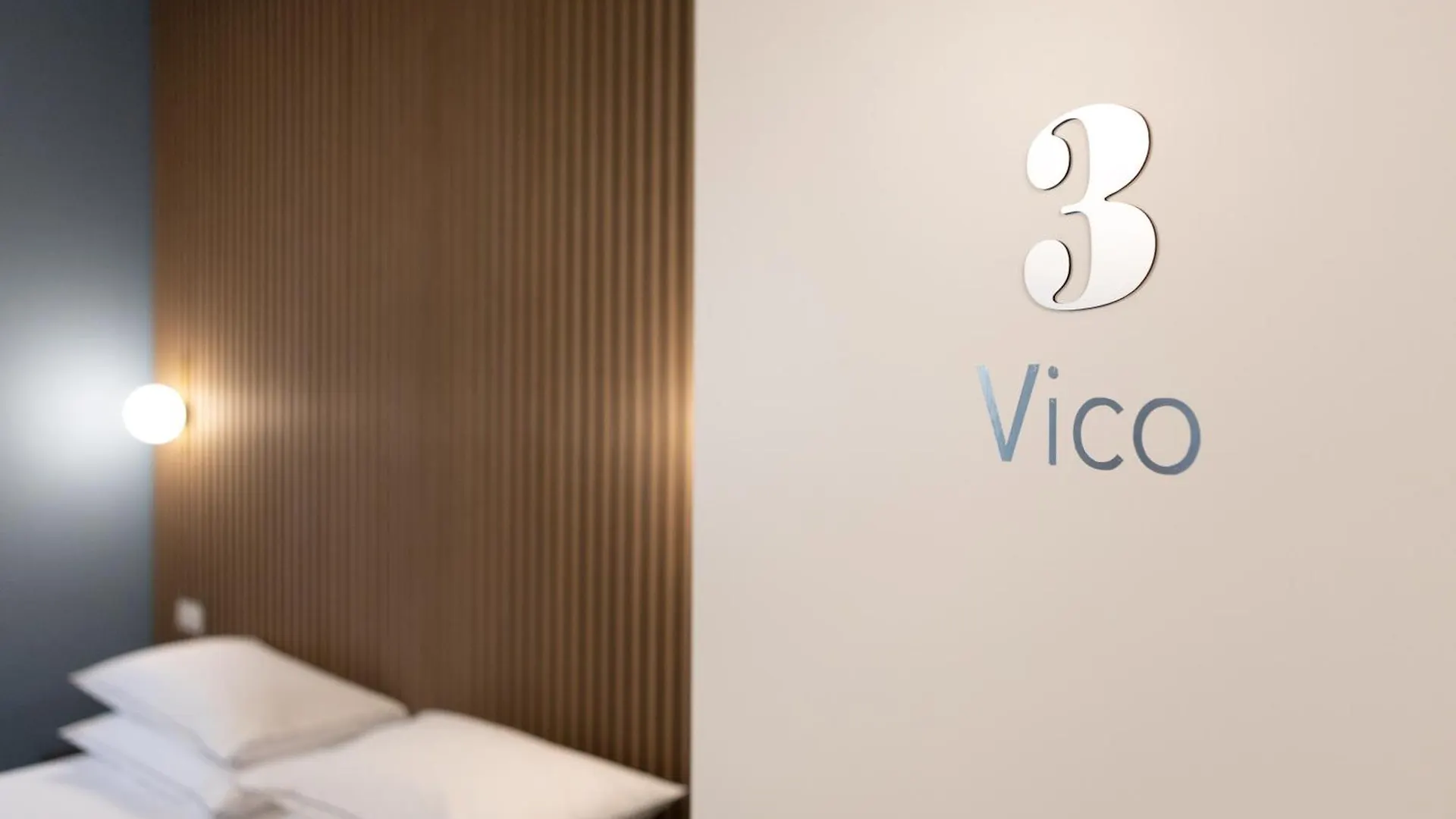 Pier Capponi 17 Rooms & Suites Florence Italy