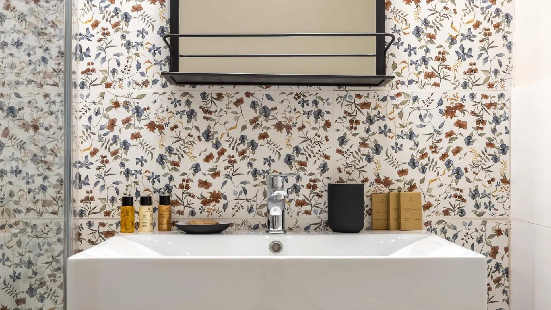 Pier Capponi 17 Rooms & Suites Florence Italy