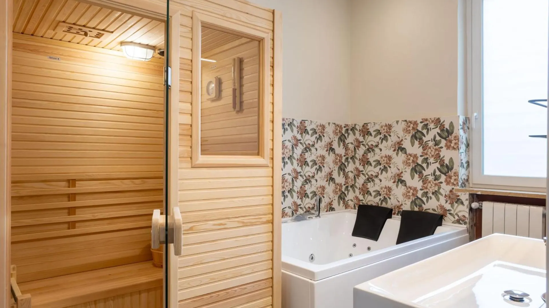 Pier Capponi 17 Rooms & Suites Florence 0*,  Italy